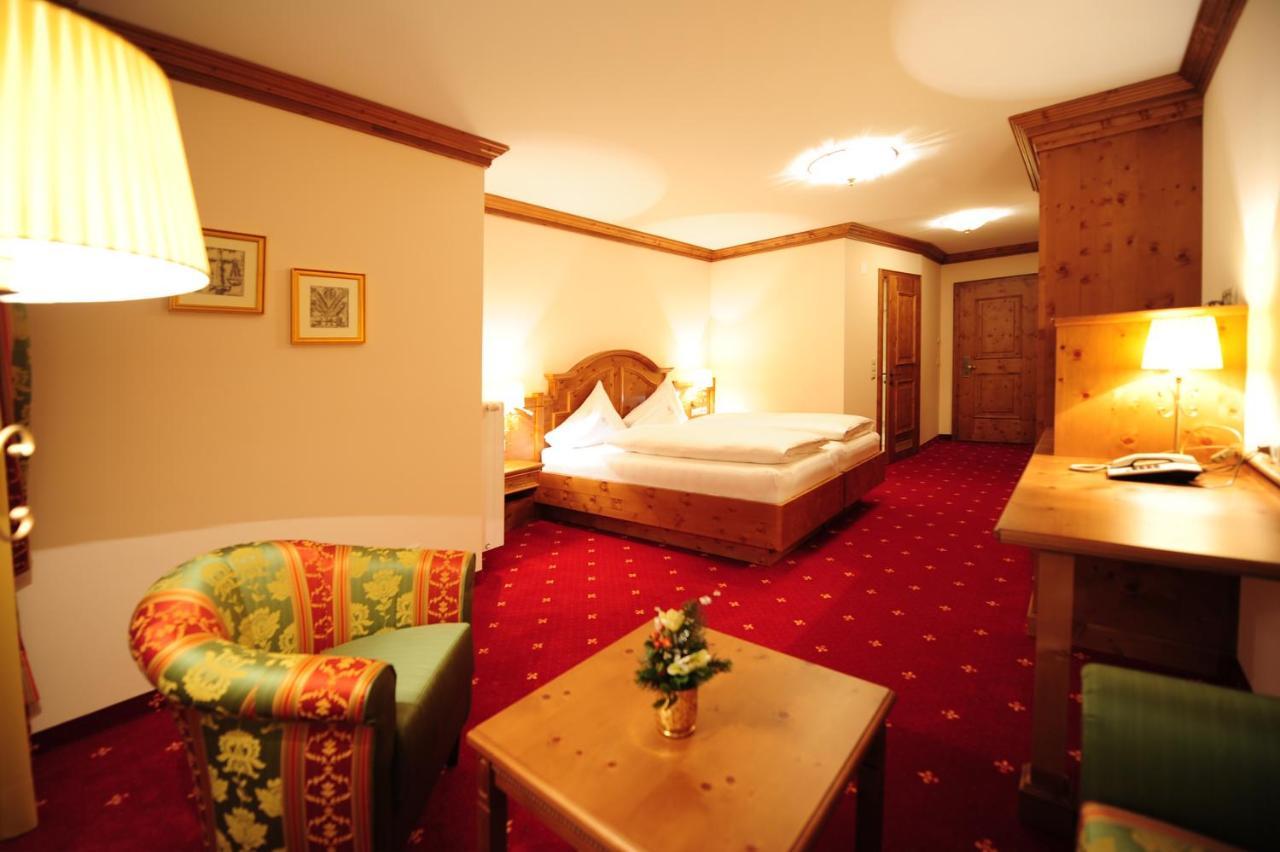 סרפהאוס Hotel Max מראה חיצוני תמונה