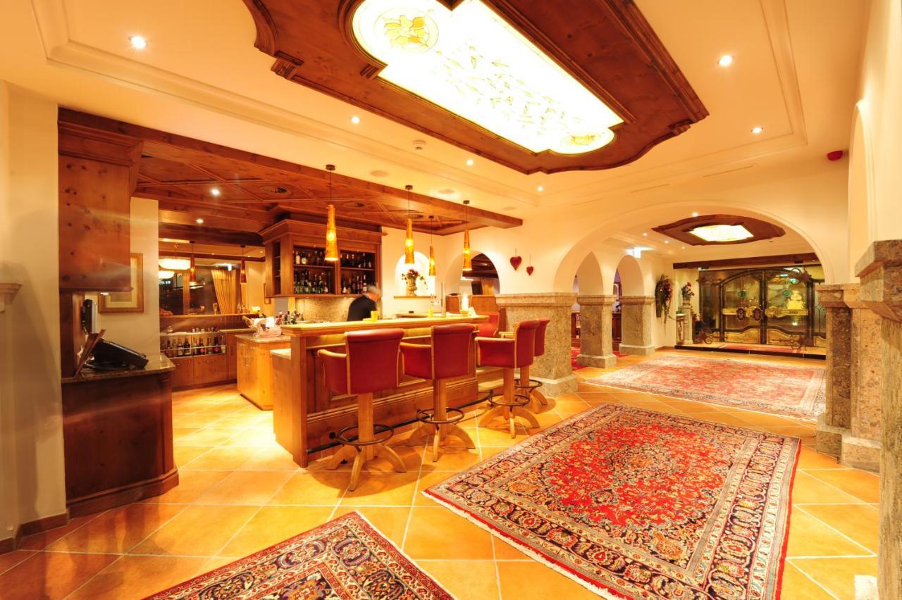 סרפהאוס Hotel Max מראה חיצוני תמונה