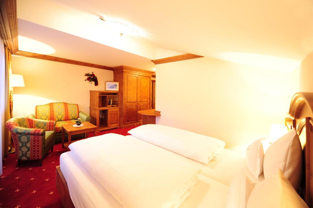 סרפהאוס Hotel Max מראה חיצוני תמונה