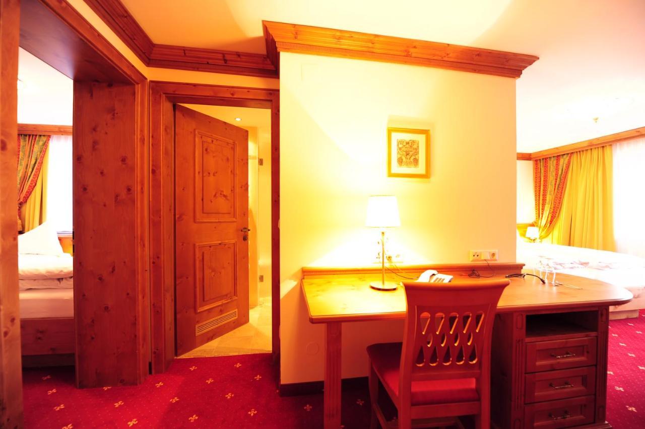 סרפהאוס Hotel Max מראה חיצוני תמונה