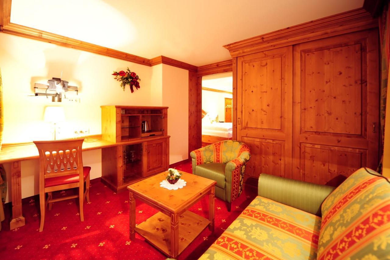 סרפהאוס Hotel Max מראה חיצוני תמונה